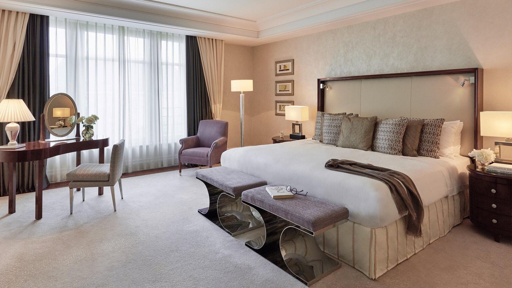Breidenbacher Hof, Best Grandhotel 2025 - Die 101 Besten Dusseldorf Luaran gambar