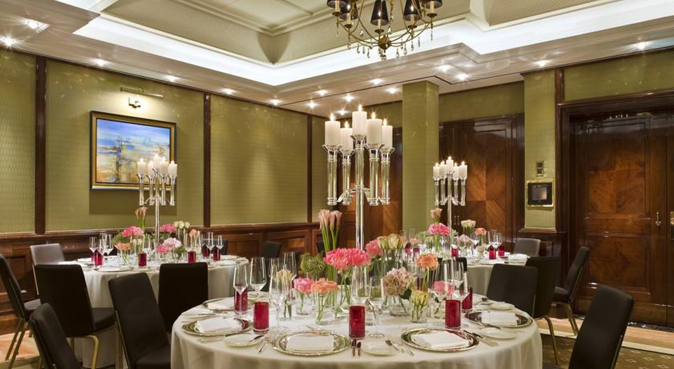 Breidenbacher Hof, Best Grandhotel 2025 - Die 101 Besten Dusseldorf Luaran gambar
