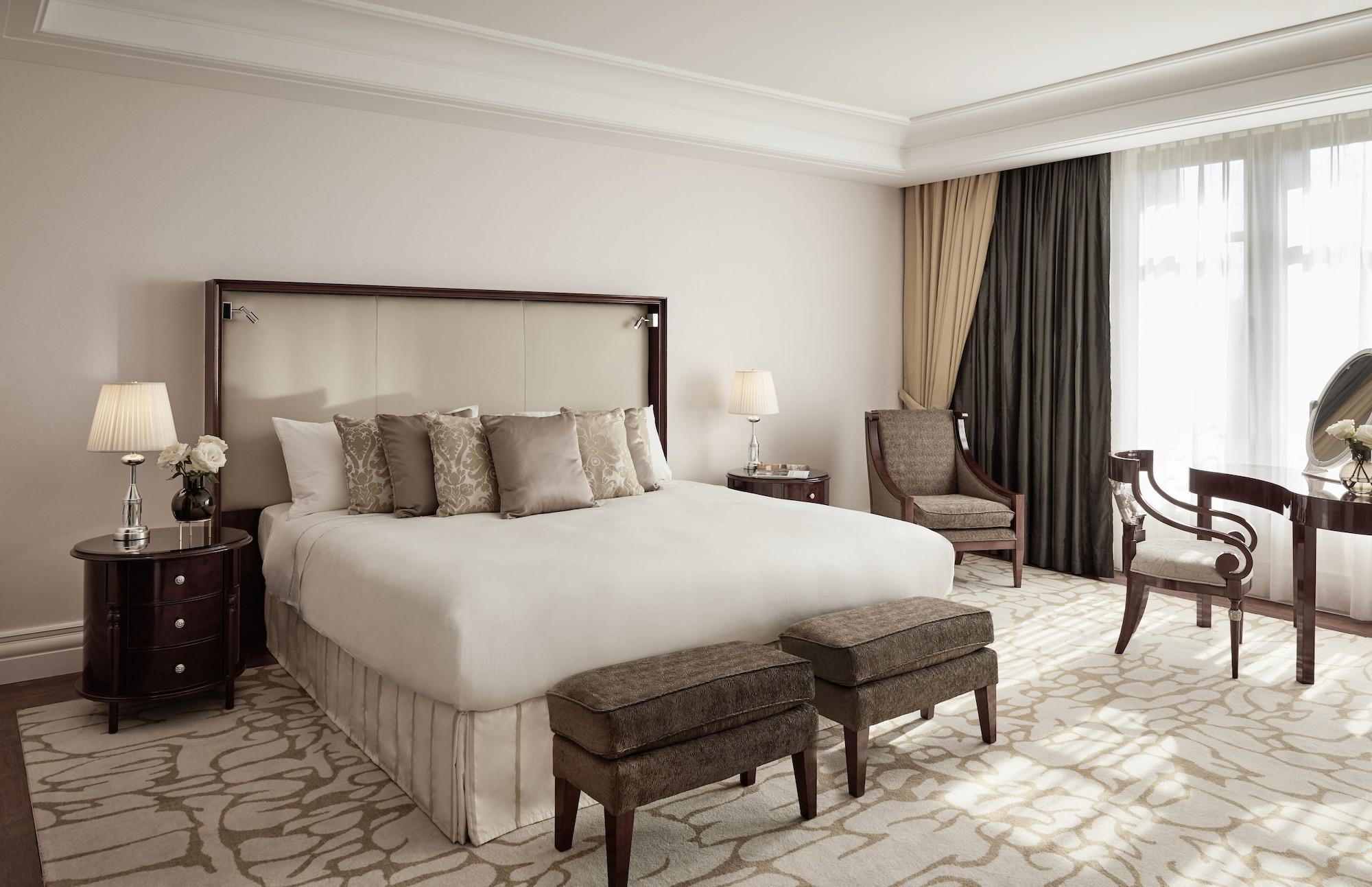 Breidenbacher Hof, Best Grandhotel 2025 - Die 101 Besten Dusseldorf Luaran gambar